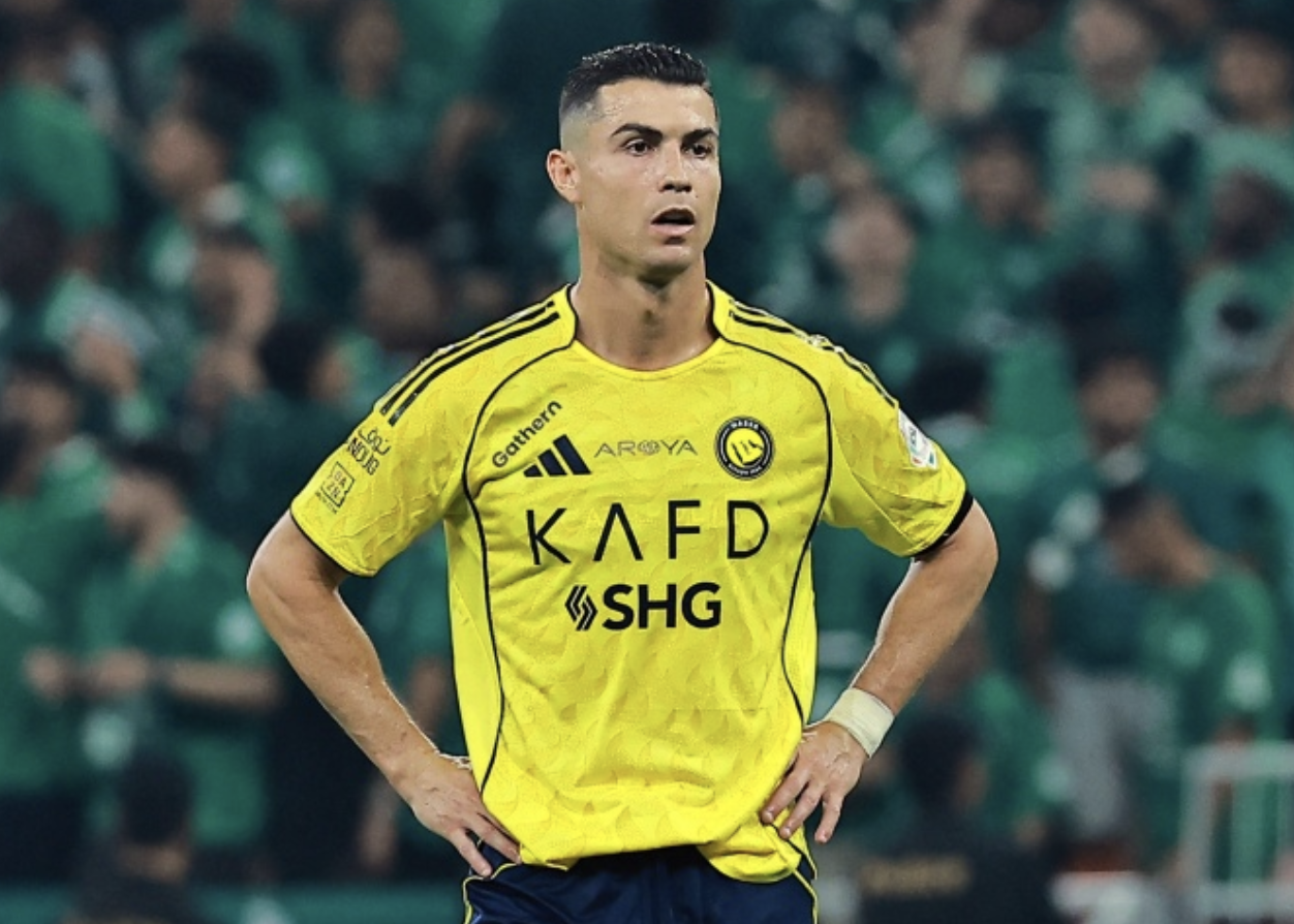欧洲杯直播-不惧战争影响！沙特联赛宣布正常进行 40岁C罗迎利好：或破3年0冠